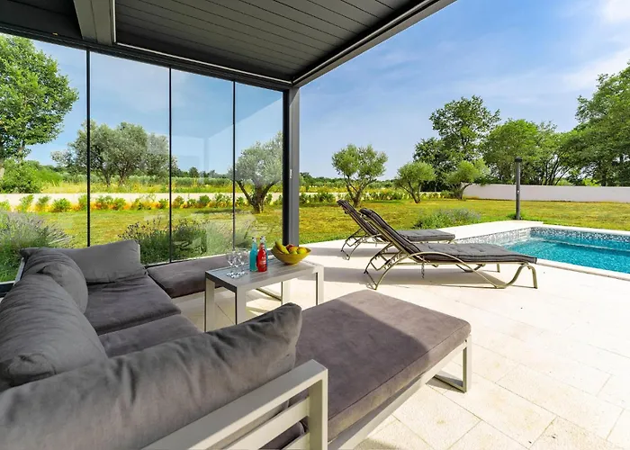 Fran Hébergement de vacances *